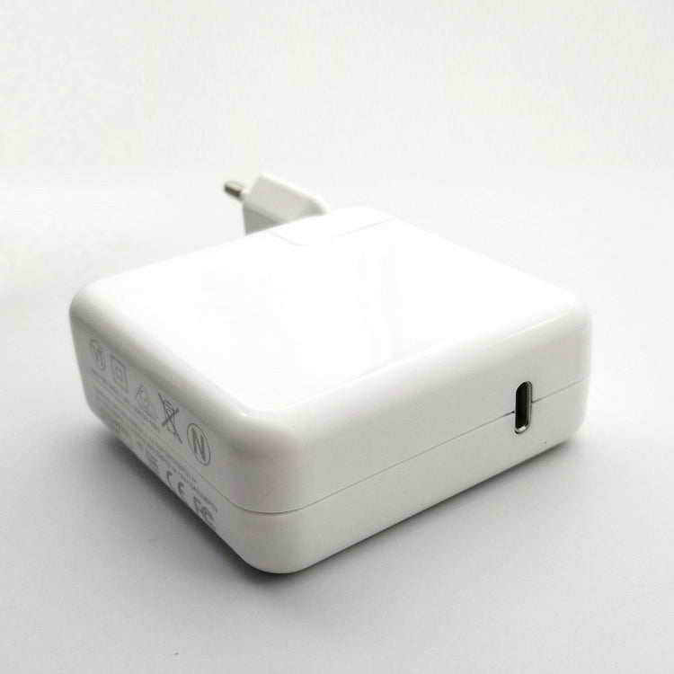 Заменски полнач NRG+ за MacBook Type C 61W